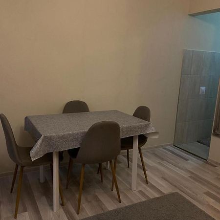 Central House Oradea Ngoại thất bức ảnh